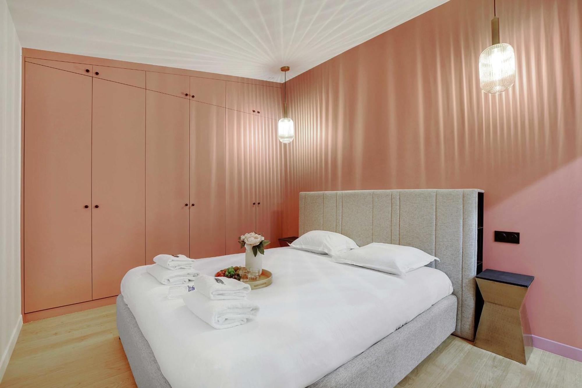 Magnificent Apartment 3Bdr-6Pax Batignolles Parigi Esterno foto